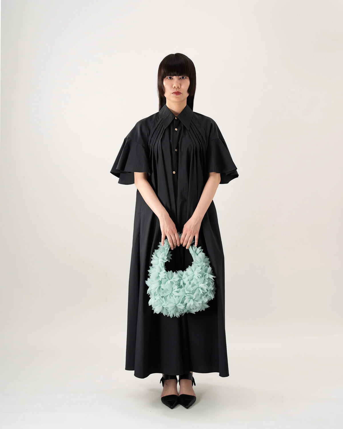 BACK IN GIRL MEDIUM (BLACK)