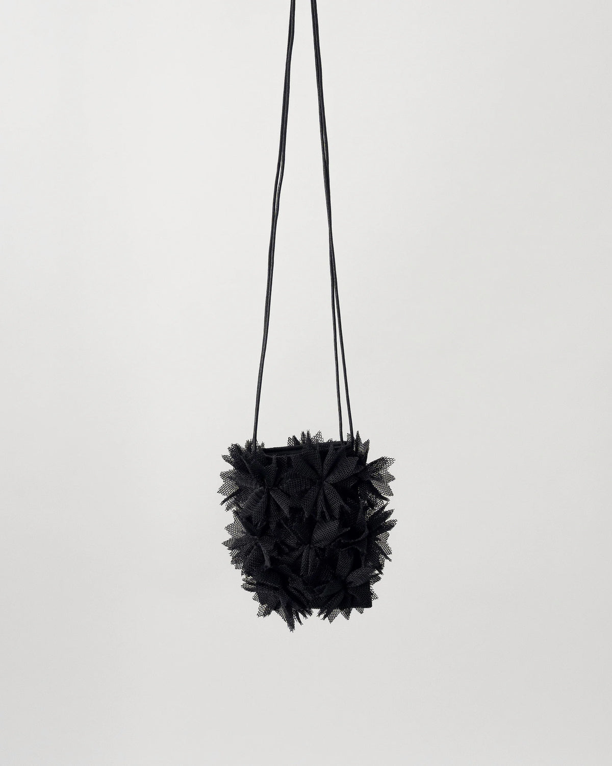 BACK IN GIRL POCHETTE (BLACK)