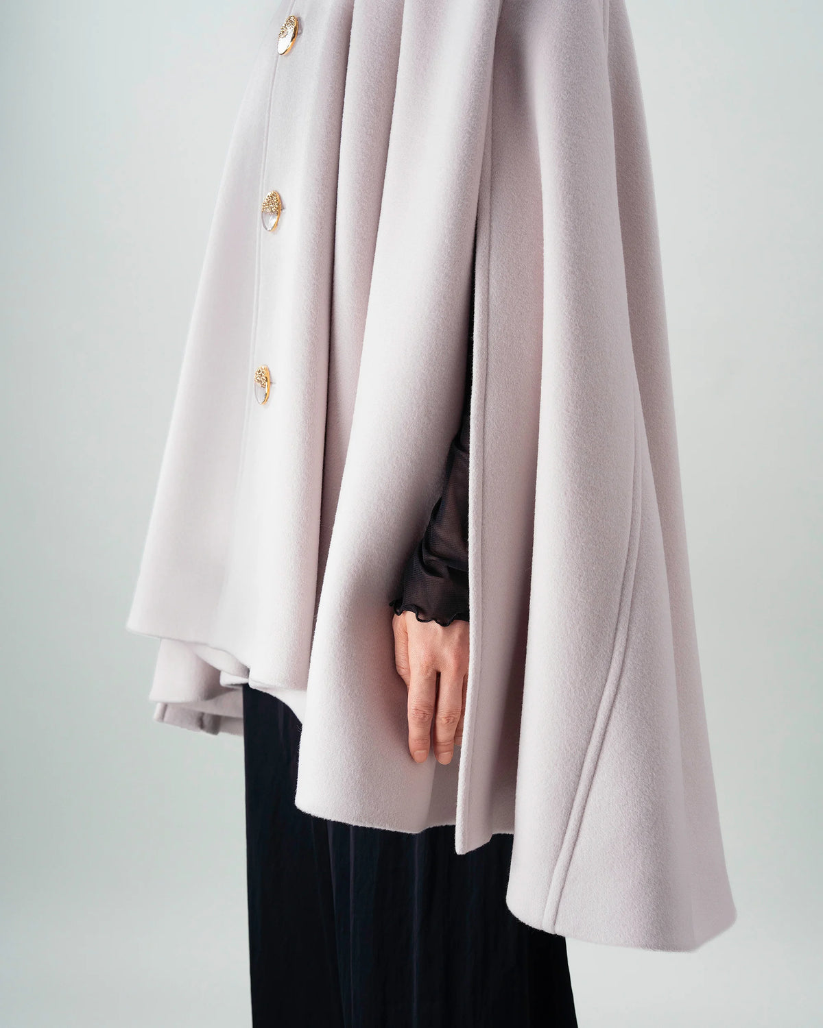 CAPE (PINK GRAY)