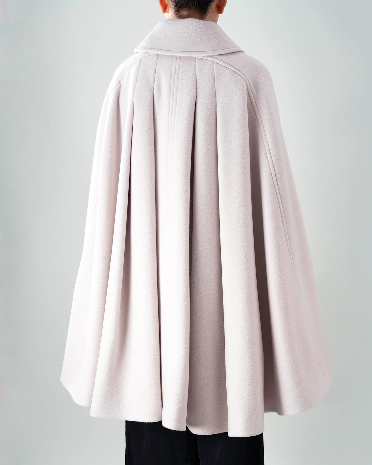 CAPE (PINK GRAY)