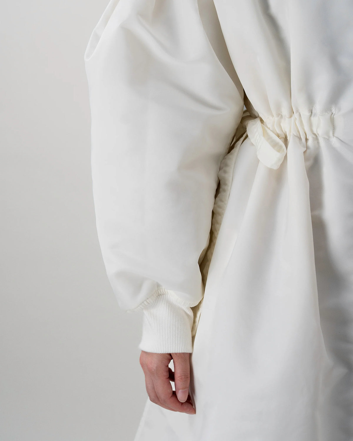 MA-1 DRESS (WHITE)