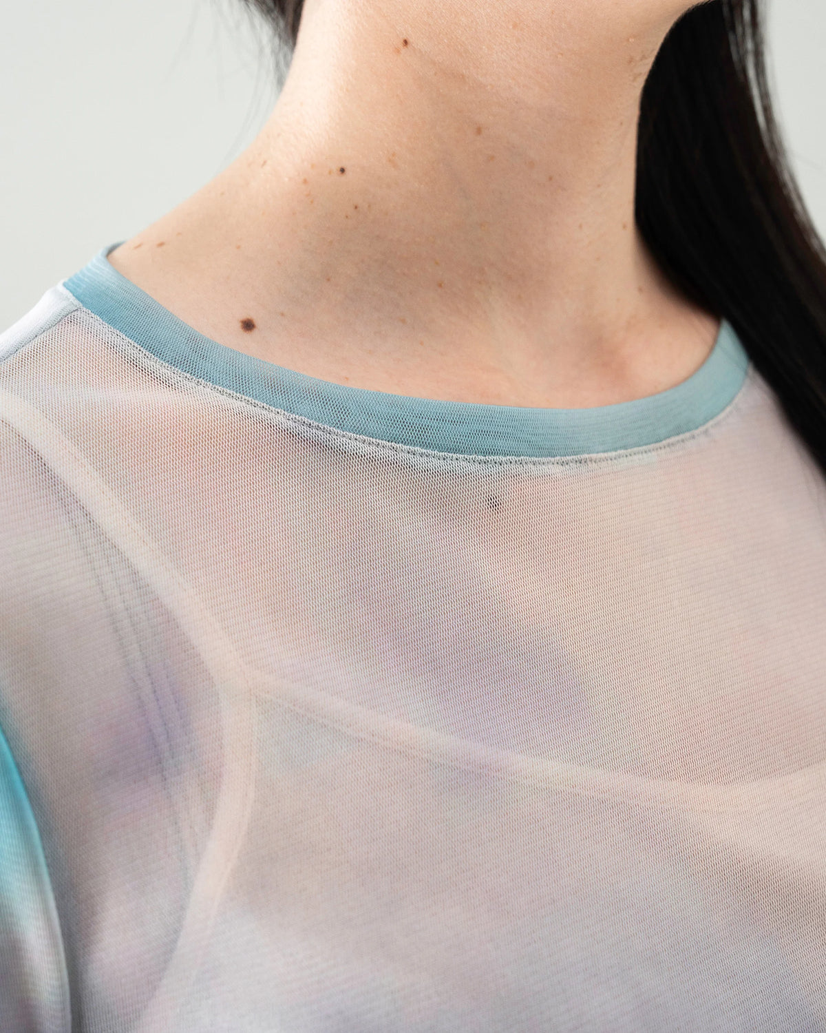 NOSTALGIA SHEER SHORT TOPS