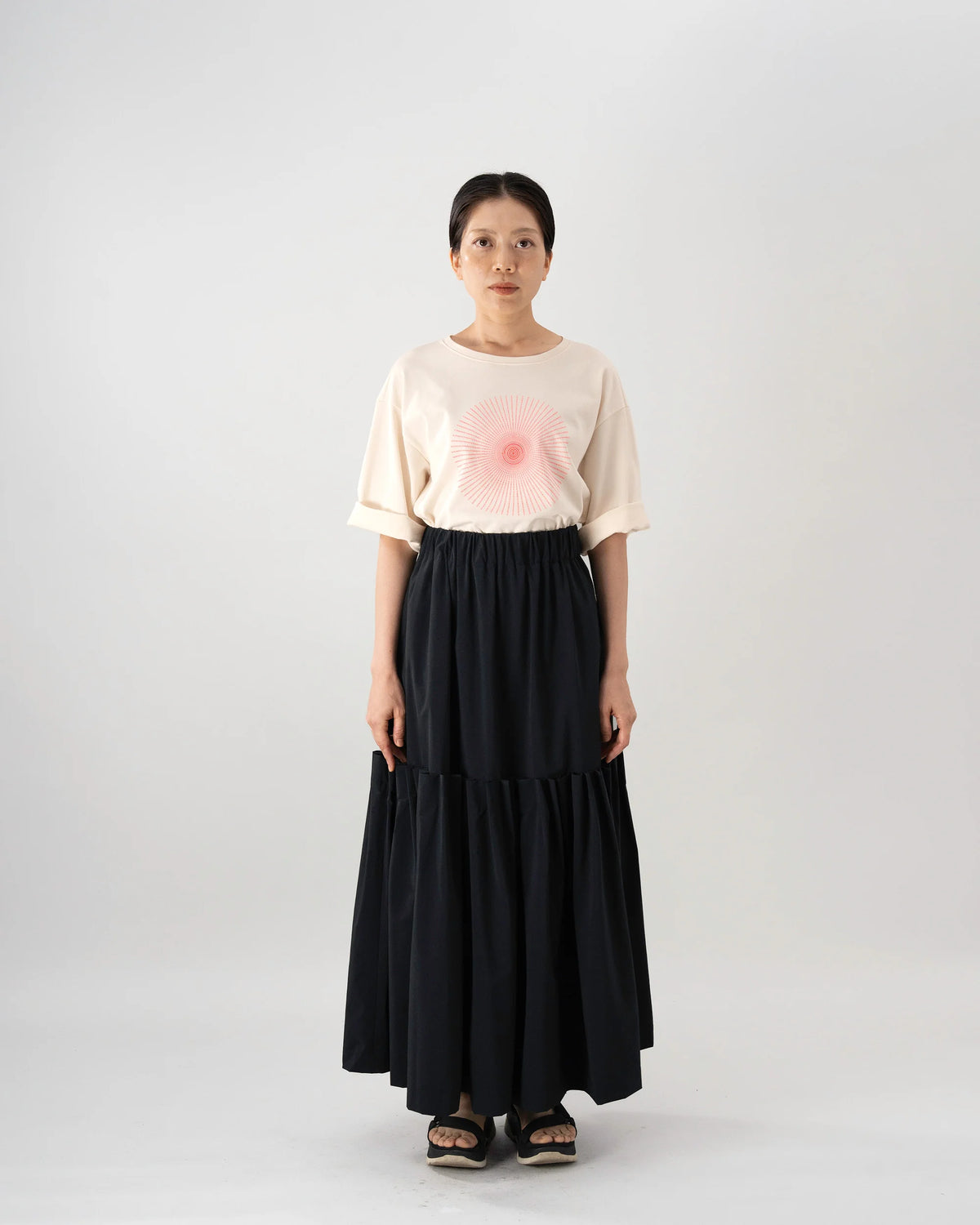 PLEAT A-LINE SKIRT (BLACK)
