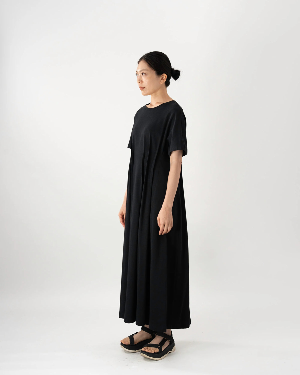 T-SHIRT DRESS (BLACK)
