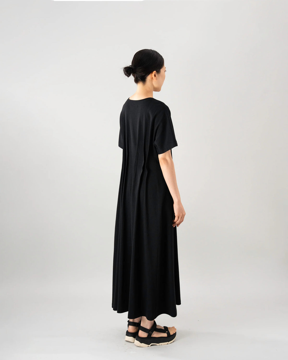 T-SHIRT DRESS (BLACK)