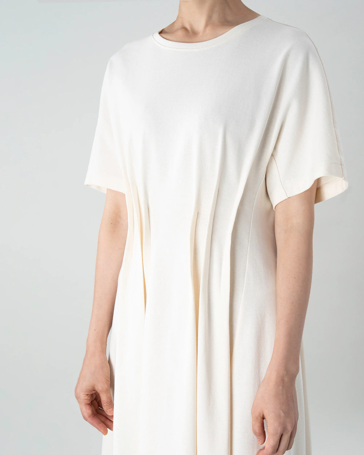 T-SHIRT DRESS (IVORY)