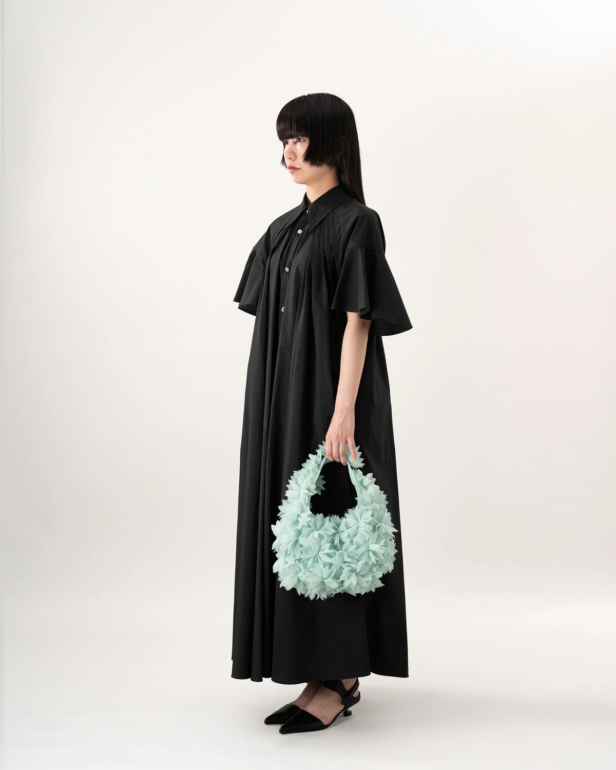 BACK IN GIRL MEDIUM (BLACK)