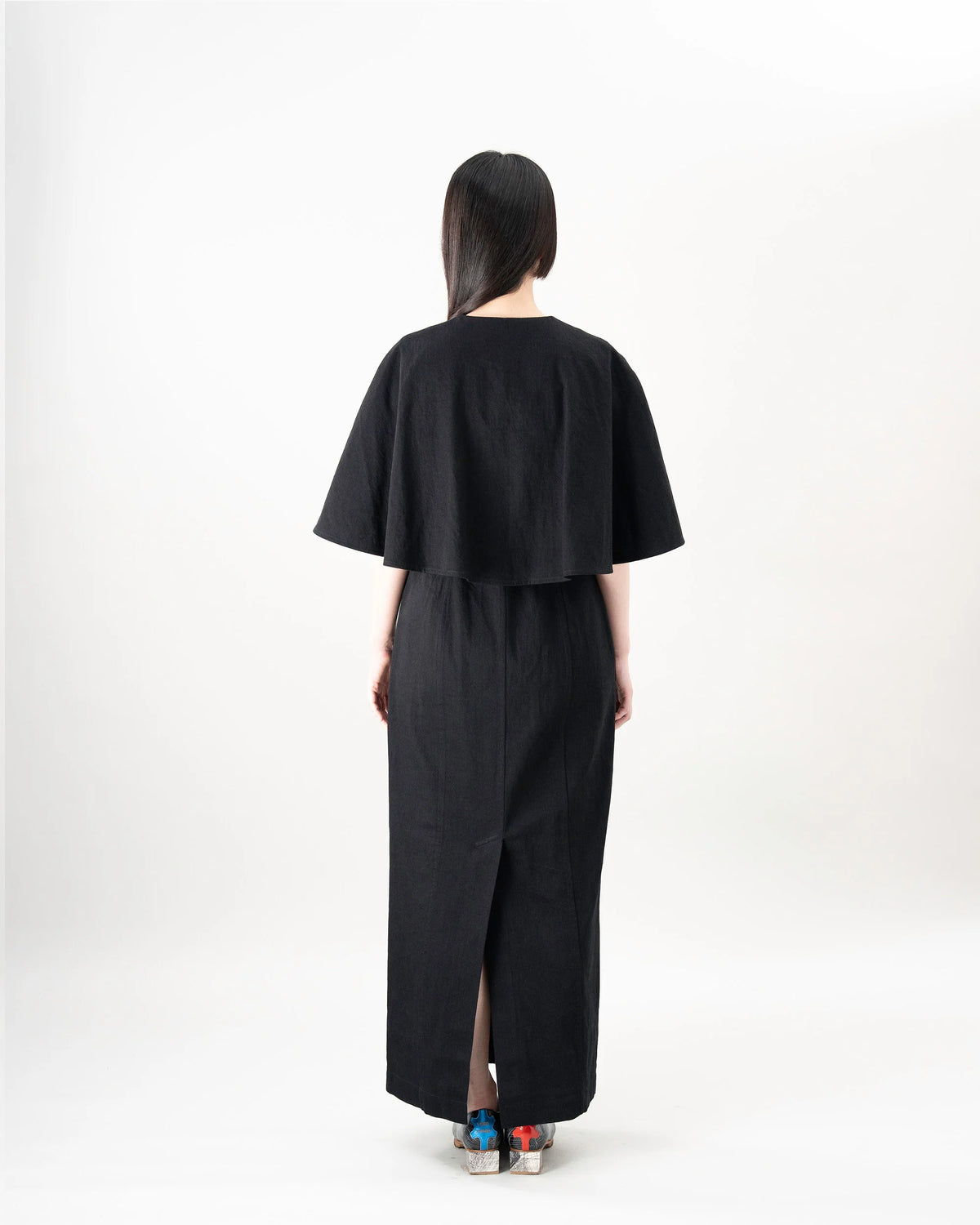DENIM CAPE DRESS (BLACK)