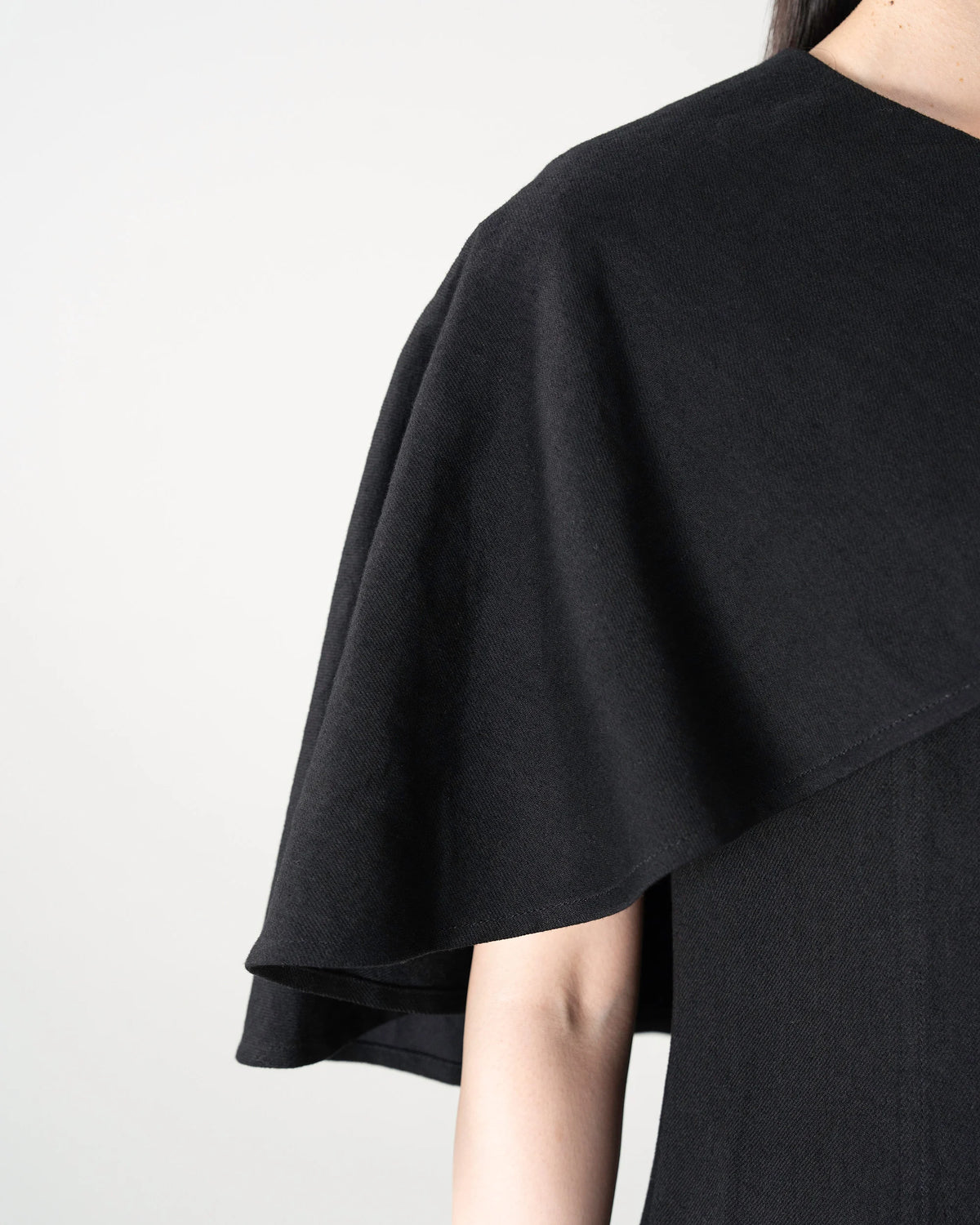 DENIM CAPE DRESS (BLACK)