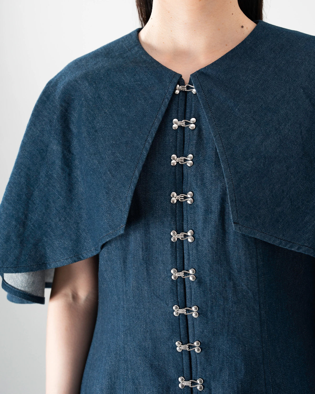 DENIM CAPE DRESS (BLUE)