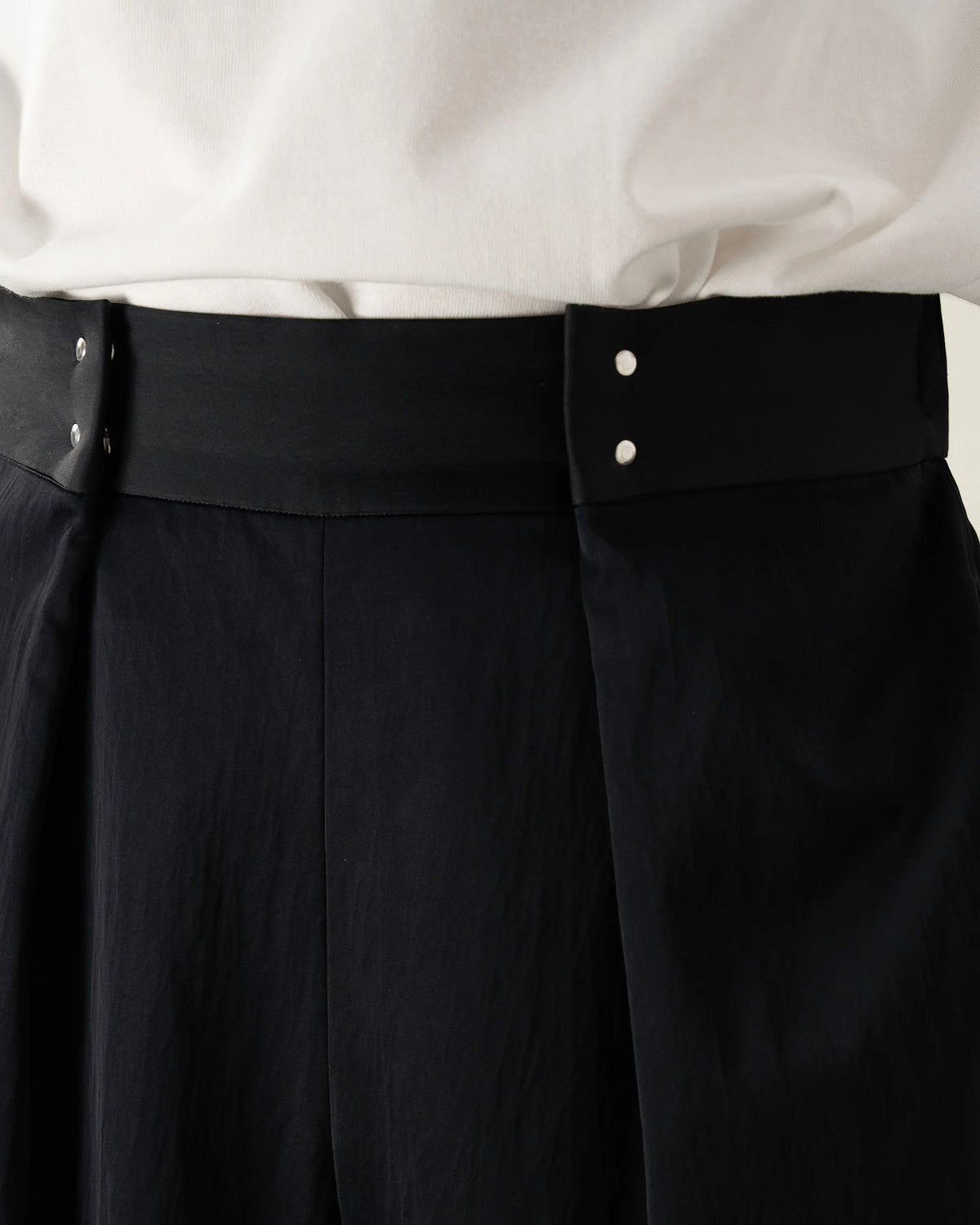 EASY TUCK PANTS
