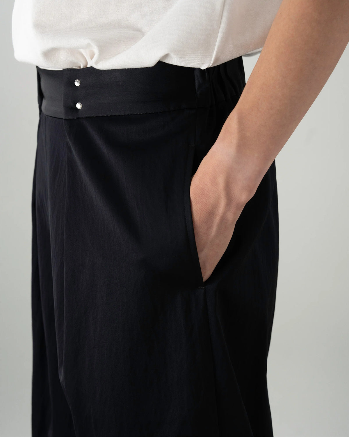 EASY TUCK PANTS