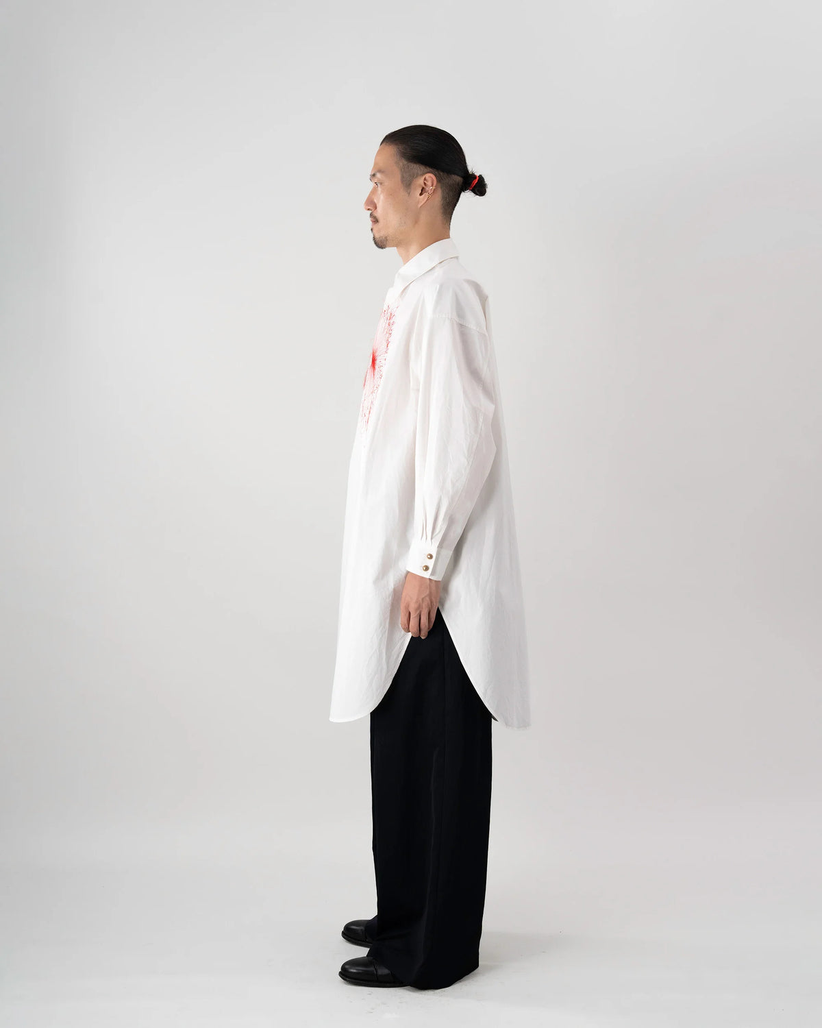EMBROIDERY SHIRT (WHITE)