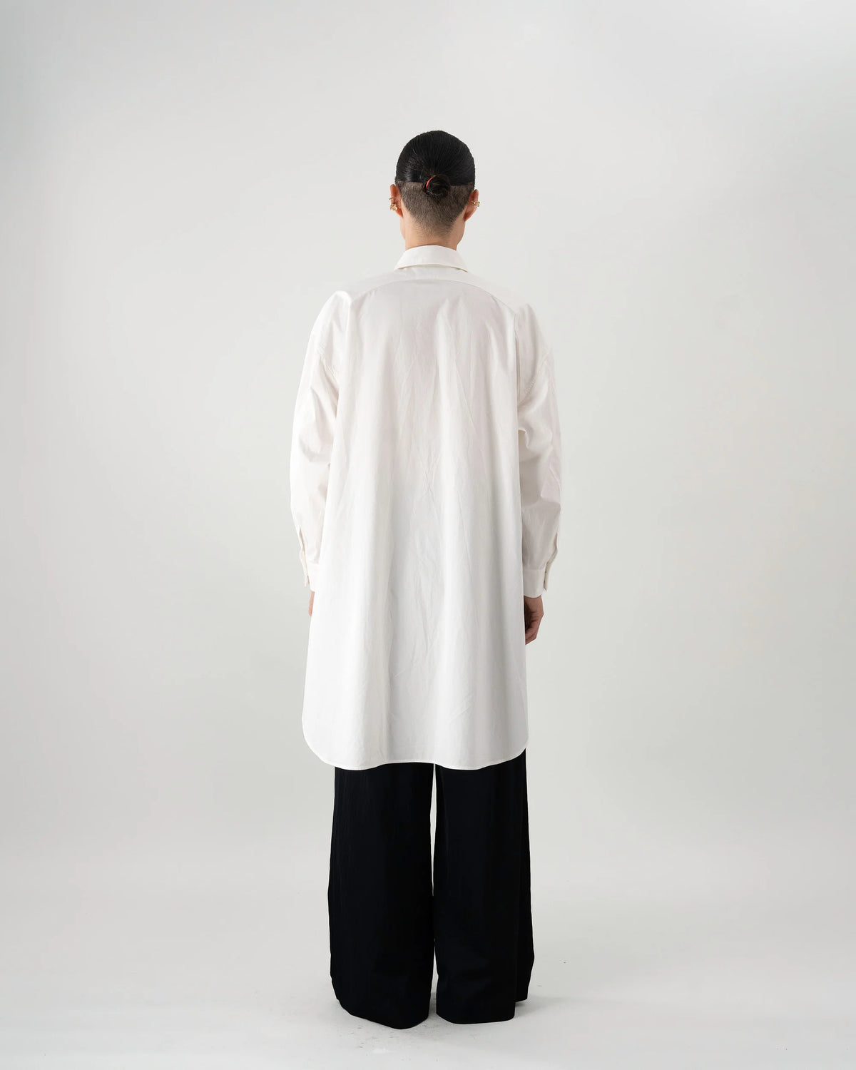 EMBROIDERY SHIRT (WHITE)