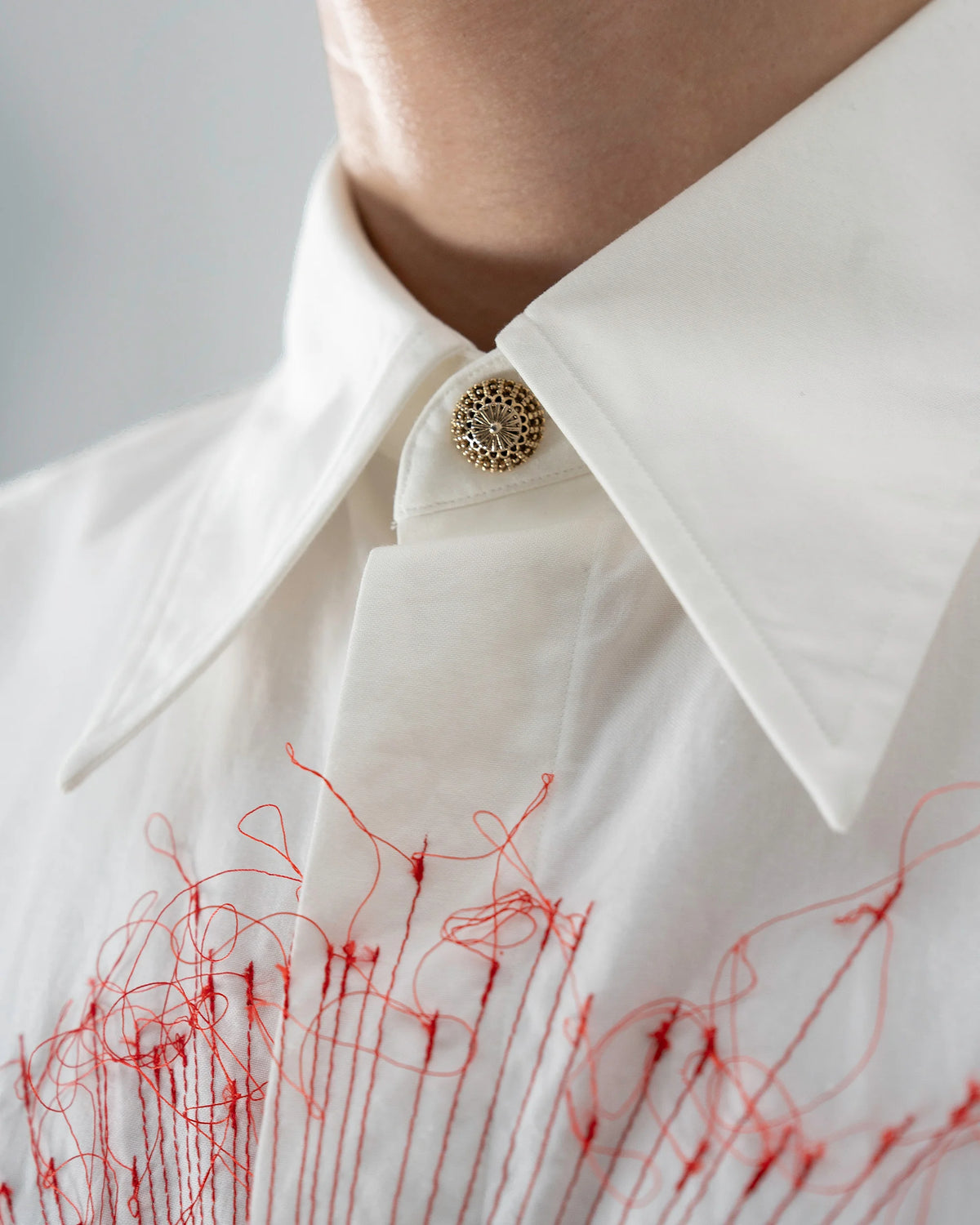 EMBROIDERY SHIRT (WHITE)
