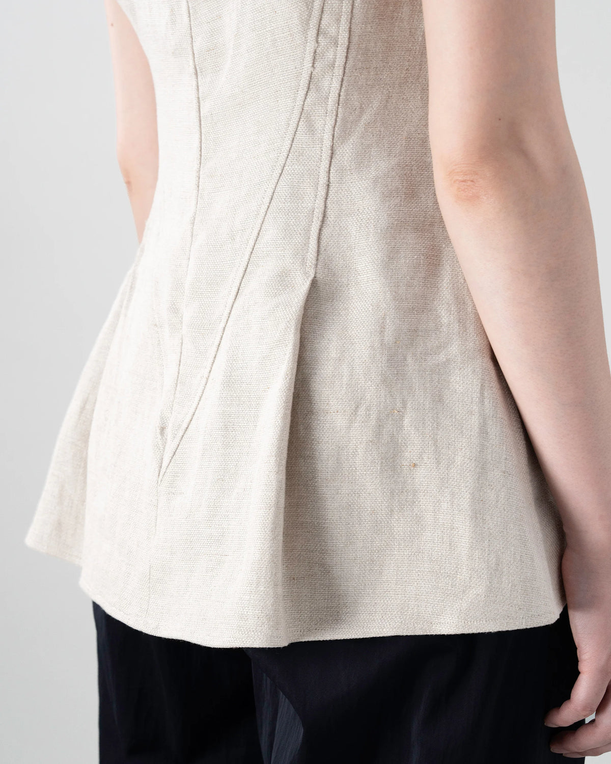 LINEN BLOUSE