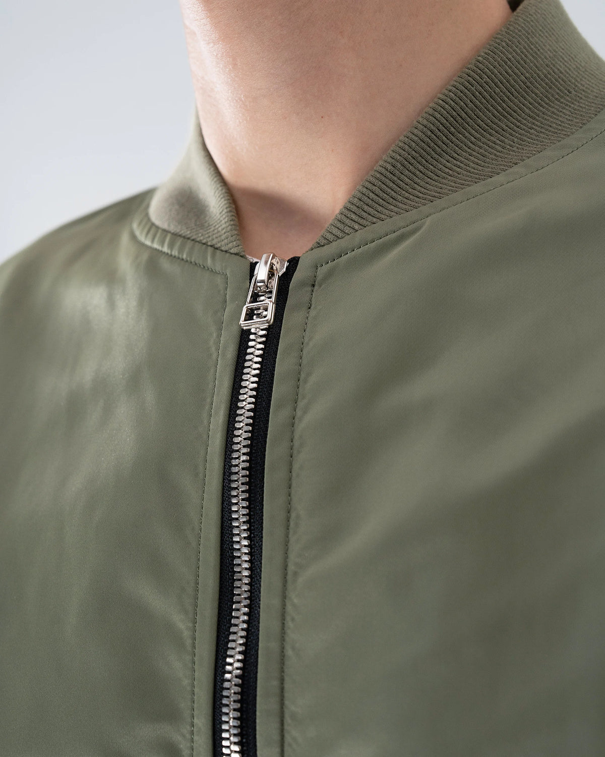 MA-1 COAT (OLIVE)