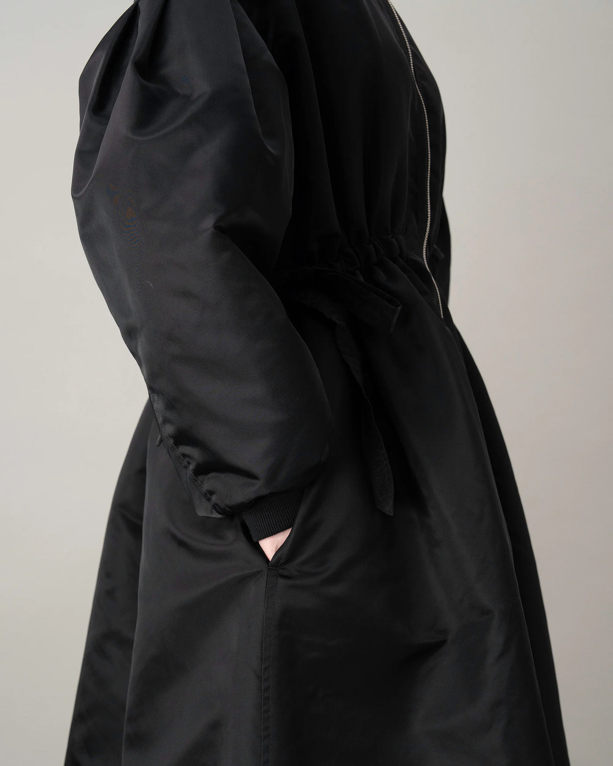 MA-1 DRESS (BLACK)