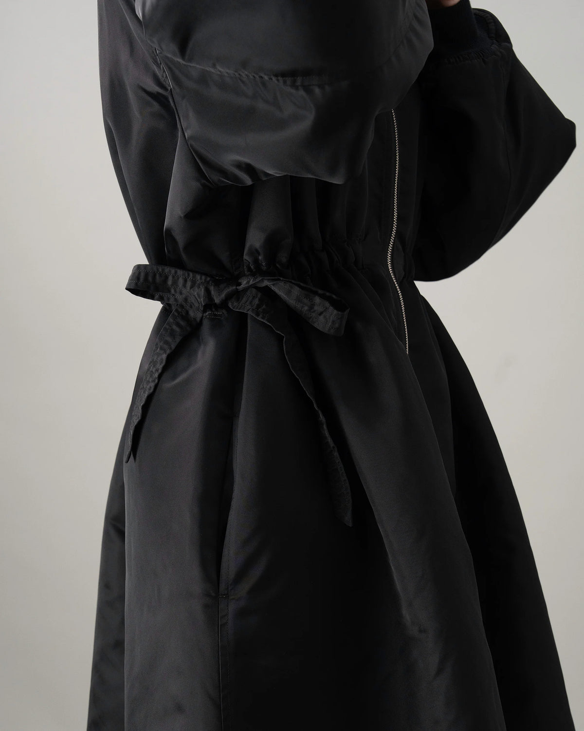 MA-1 DRESS (BLACK)