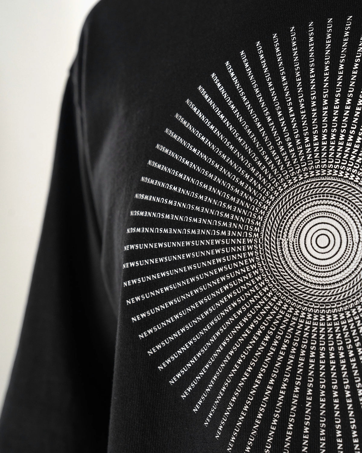 NEW SUN T-SHIRT (BLACK)