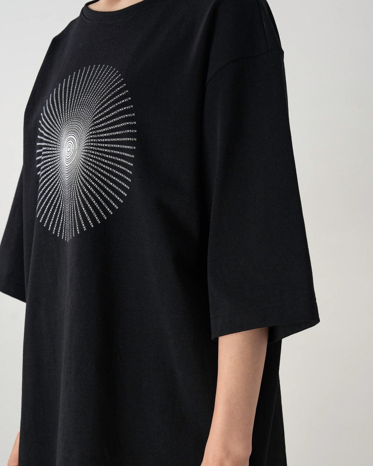 NEW SUN T-SHIRT (BLACK)