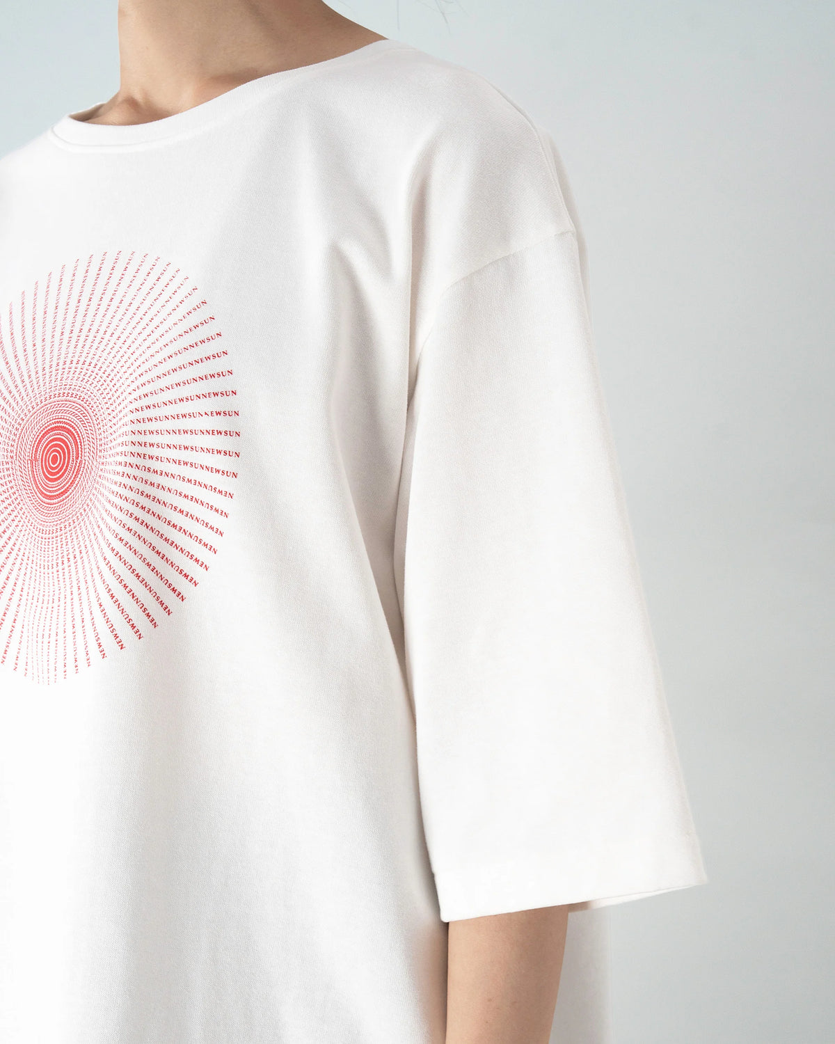 NEW SUN T-SHIRT (WHITE×RED)