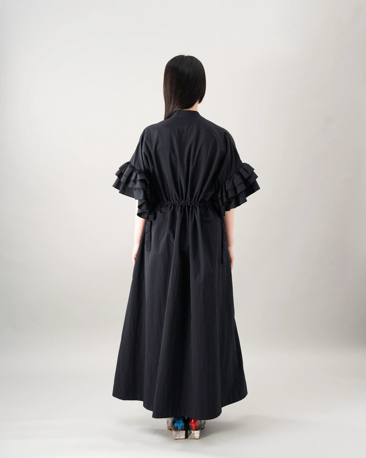 NO COLLAR ZIP DRESS (BLACK)