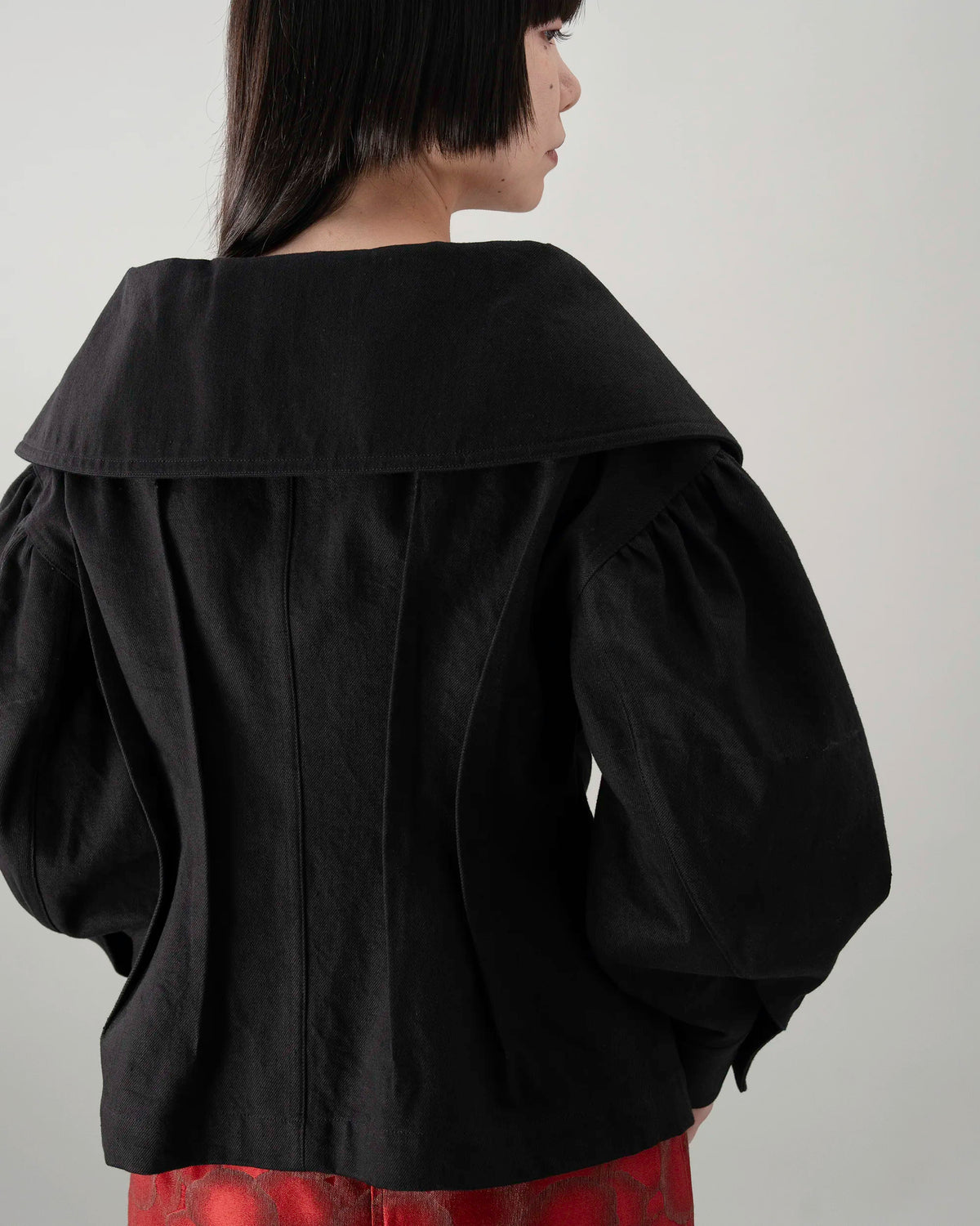 BLACK DENIM OFF SHOULDER JACKET