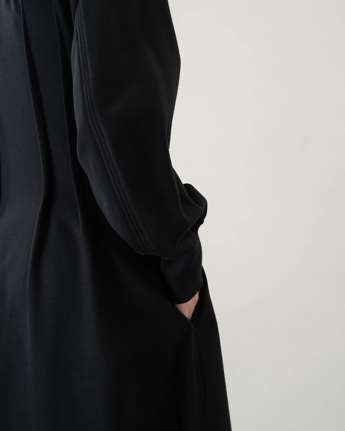 SWEAT DRESS (BLACK)