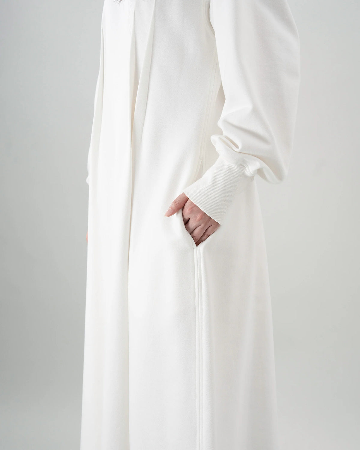 SWEAT DRESS (WHITE)