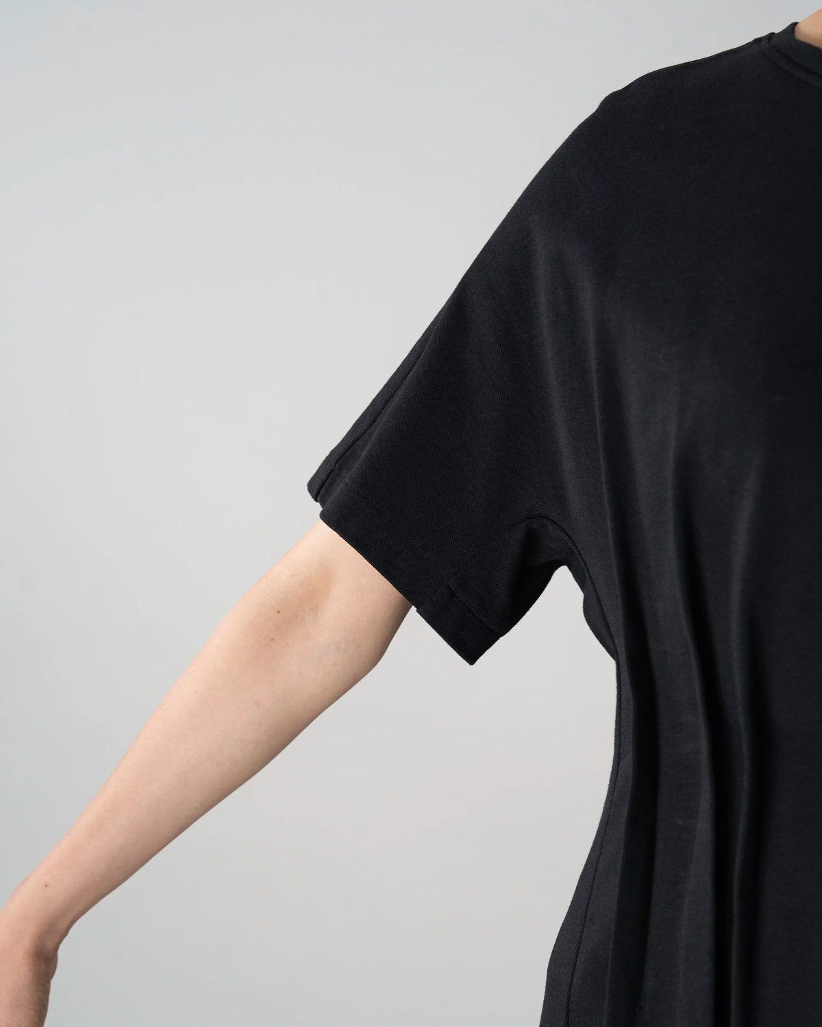 T-SHIRT DRESS (BLACK)