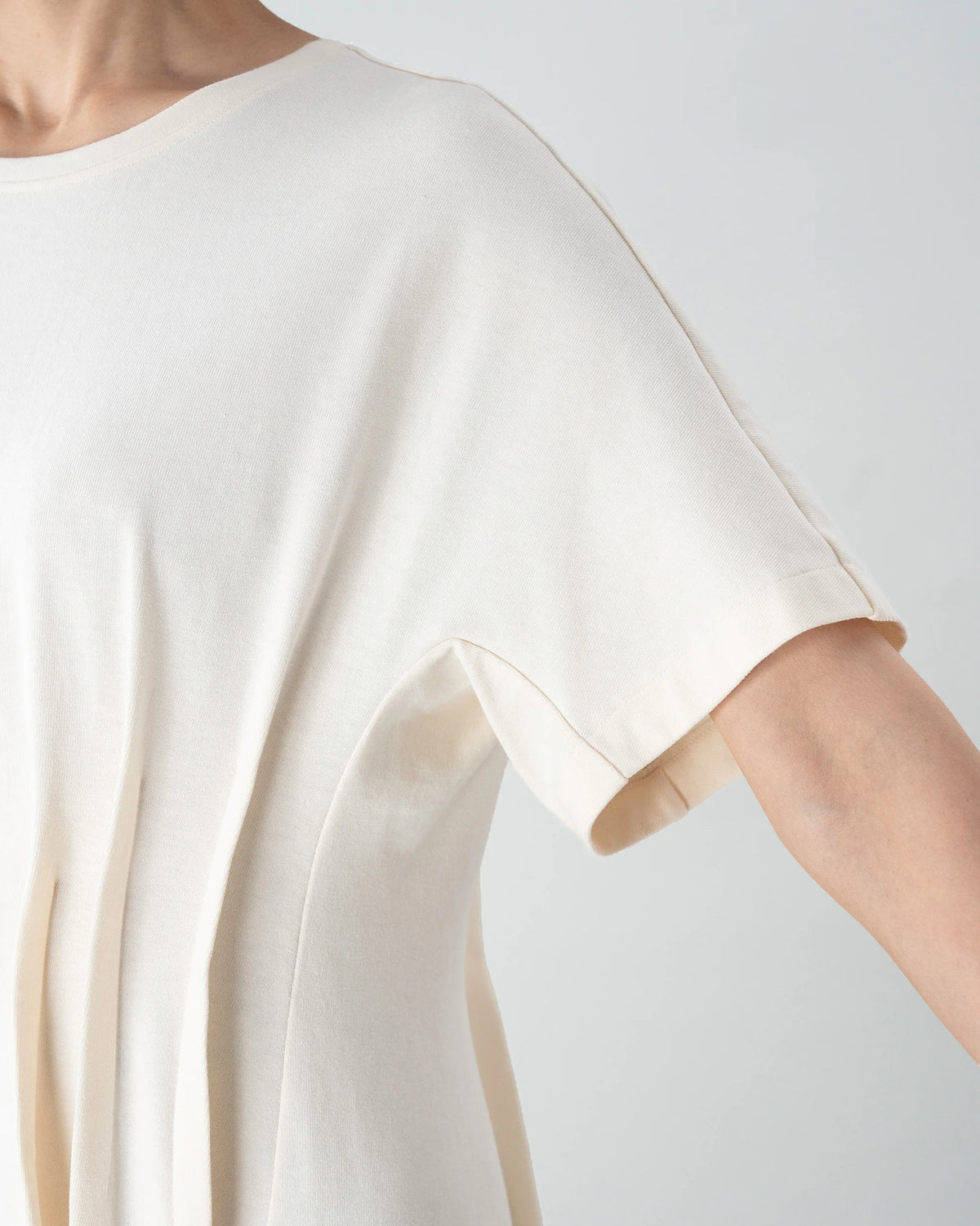 T-SHIRT DRESS (IVORY)
