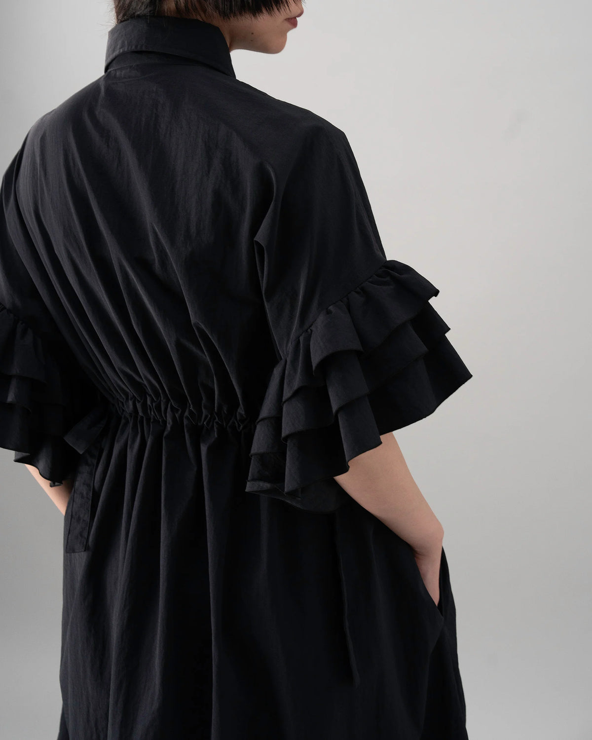 ZIP DRESS (BLACK)
